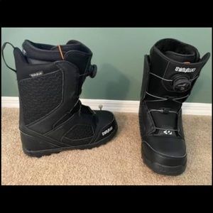 32 women’s snowboard boots